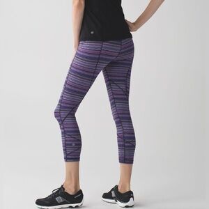 Lululemon Pace Rival Crop Space Dye Twist Leggings 6 Purple Stripe Pockets EUC